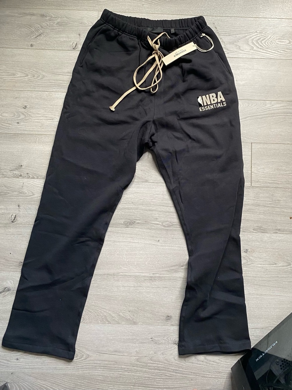 Fear of God Essentials x NBA Men's Black Sweatpants Size M